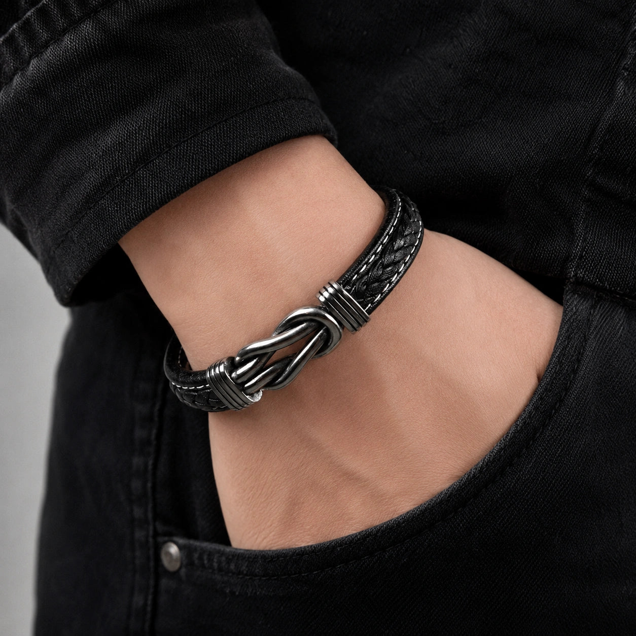 "A Mi Hijo" - Pulsera Personalizada de Cuero de Microfibra con Nudo Infinito | Unidos Para Siempre