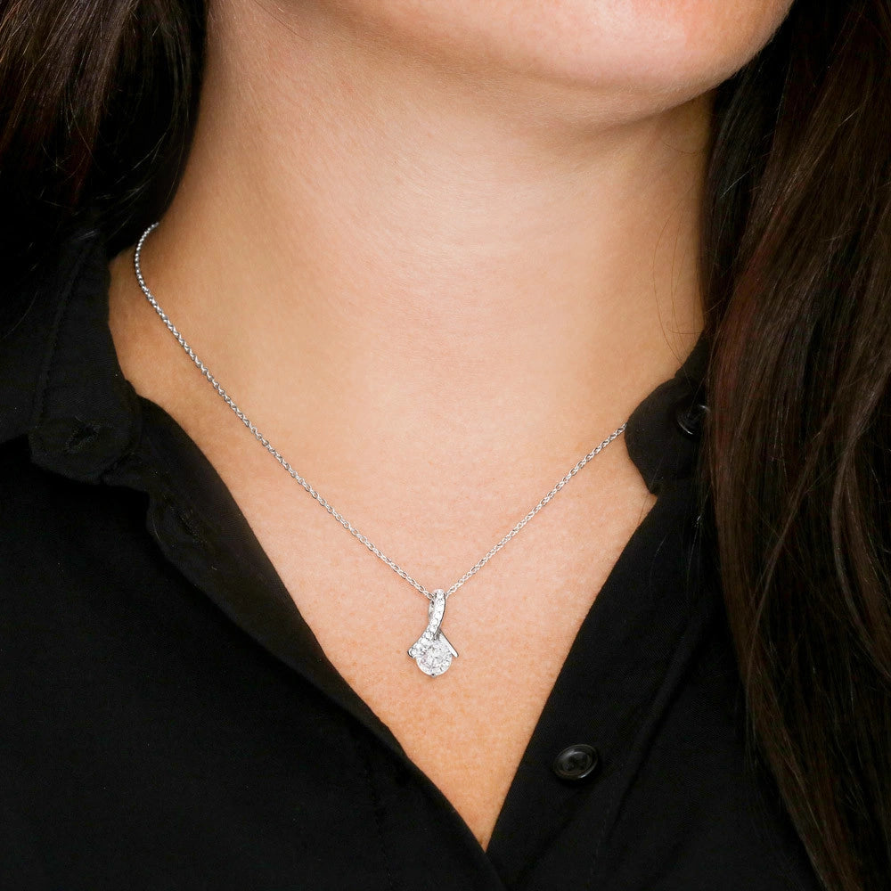 "To My Mom" - Alluring Beauty Necklace | My Inspiration
